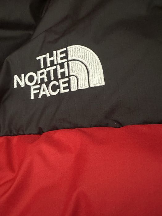 The North Face зимно яке черно/червено – ново с етикет