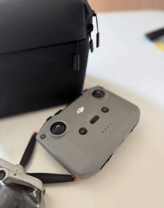 Продам DJI mini 3 pro