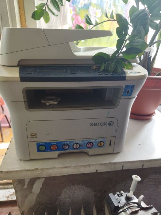 Ксерокс ,сканер ,принтер