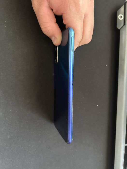 Продам vivo хорошо работает.