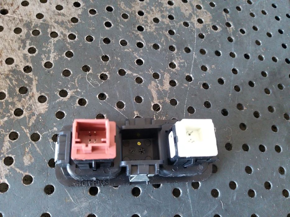 Bloc butoane peugeot 5008 2 9810618277 9810617677