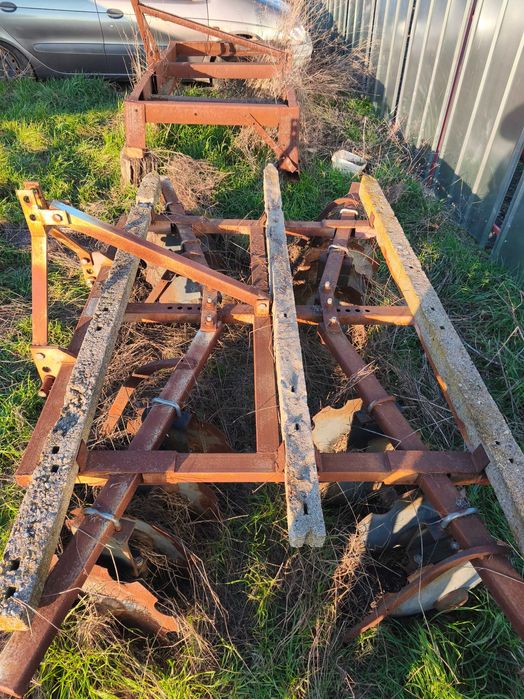 Чизъл за лавандула