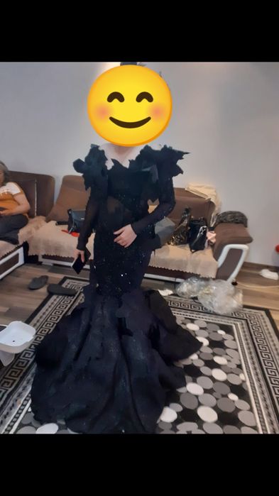 Елегантна рокля за бал