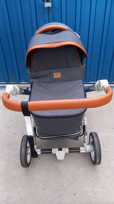 Коляска 2в1, люлька и прогулочная коляска