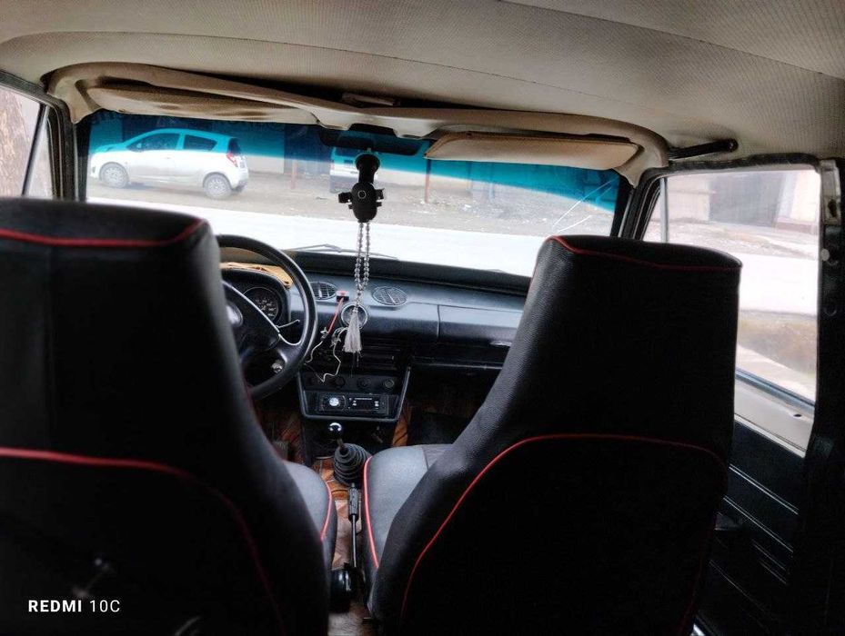 Vaz Lada 2101 (Jiguli 01)