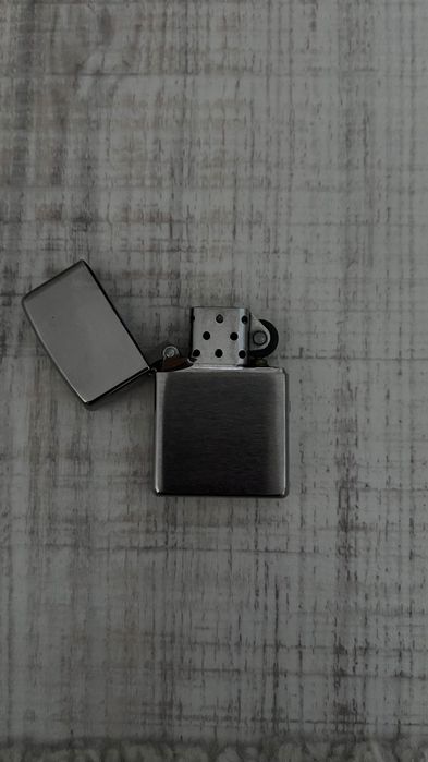 Bricheta Zippo Originala