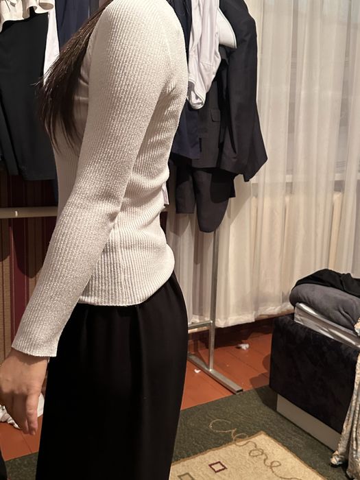 Водолазка және свитер