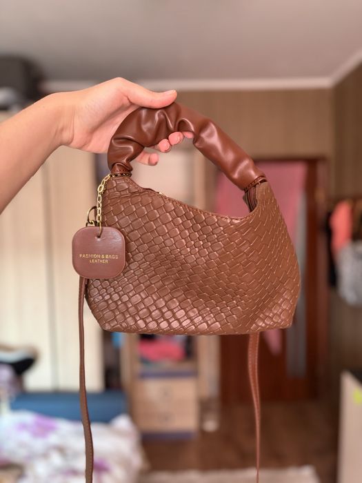 Сумки черная и коричневая! Отличное качество!