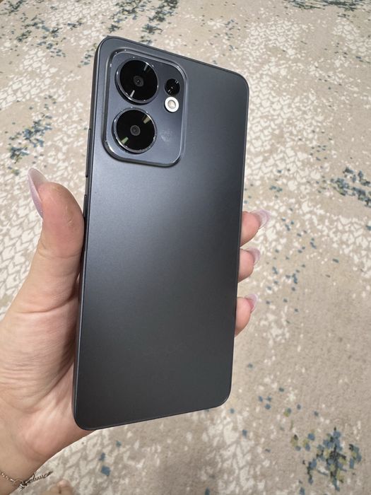 Продам или обмен Iphone 13,14