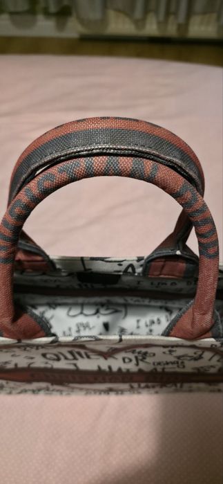 CHRISTIAN DIOR-Дамска чанта.