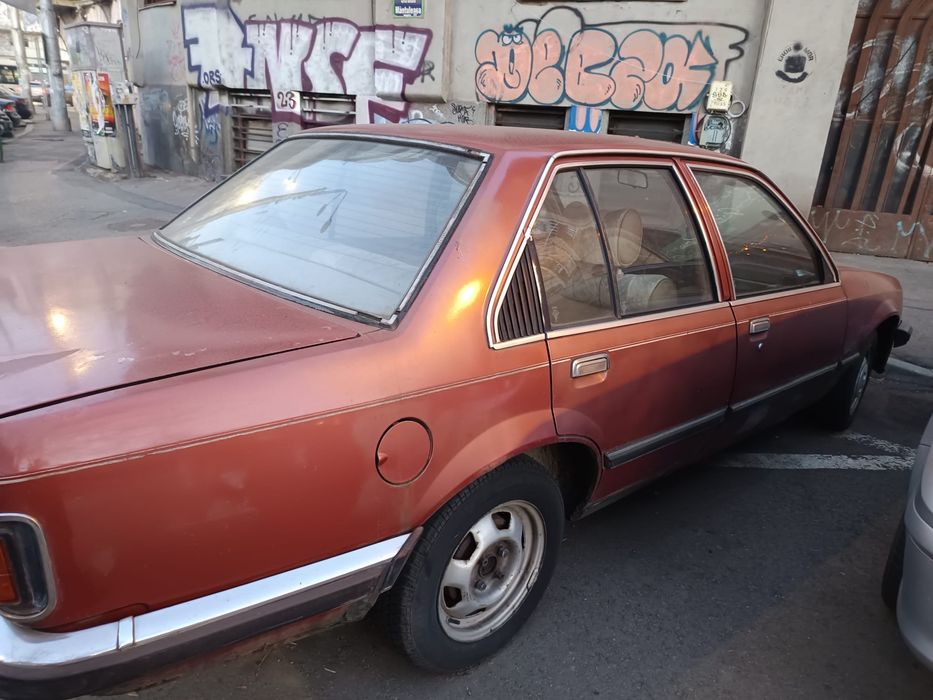 Opel Rekord2.0 s clasic-motor fiabil ideal pentru proiect