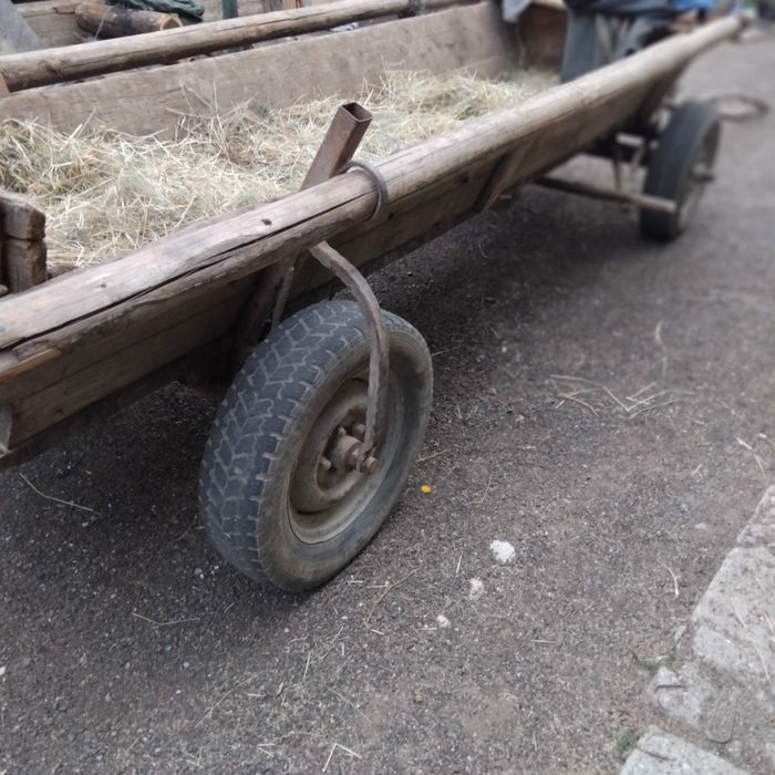 Căruță de vânzare in stare foarte bună