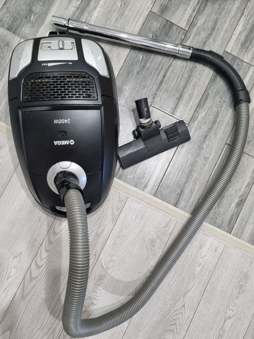 Мощный пылесос Mega 2490 w