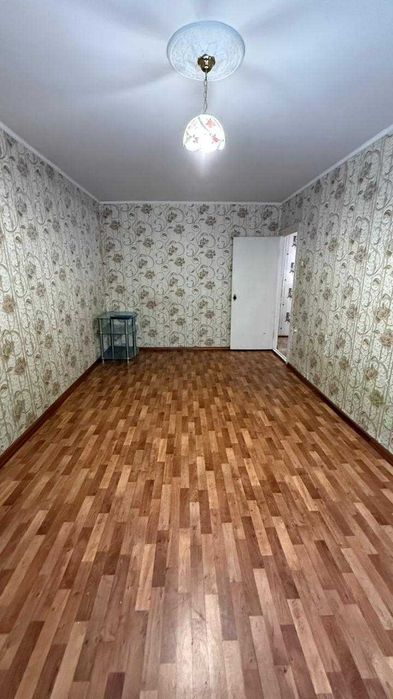 Продам 2 комнатную Жилгородок