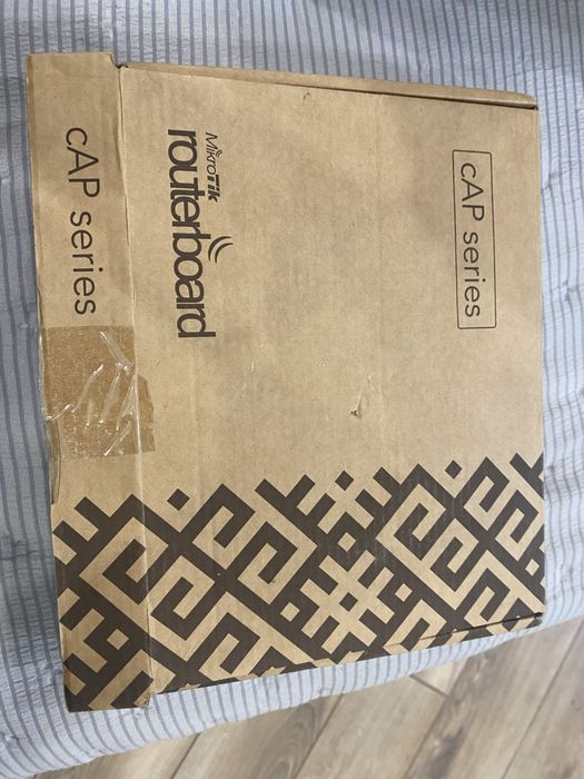 Wi-Fi точка доступа MikroTik cAP