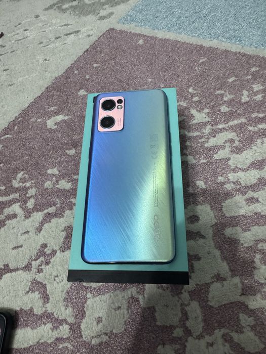 Oppo reno 7 (5G,256gb)