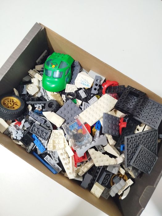 Продаю Лего 2.5 кг