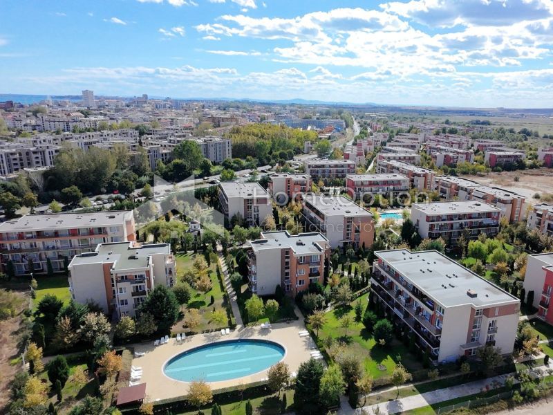 Продава се Тристаен апартамент в к.к. Слънчев бряг - 64 кв.м за 1204 €/кв.м - Снимка #16