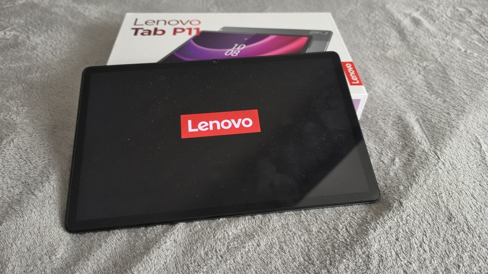 Tableta Lenovo Tab P11 (2nd gen) - la cutie