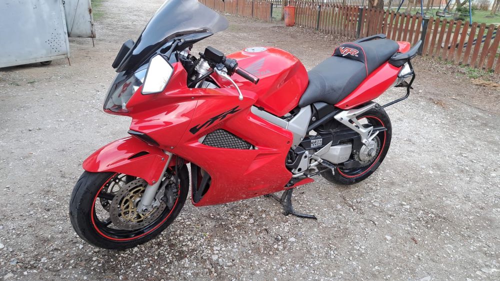 Honda VFR 800 V-TEC