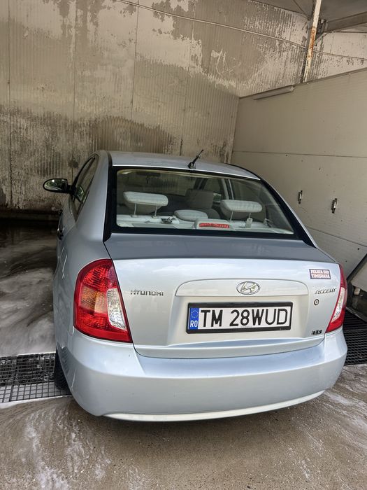 HYUNDAI Accent 0 — imagine 3