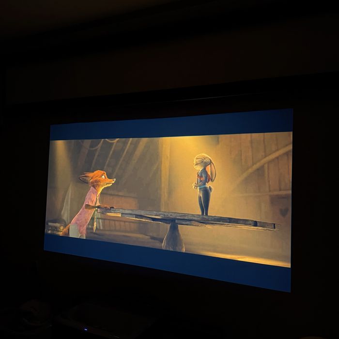 Проектор Epson EH-LS300B