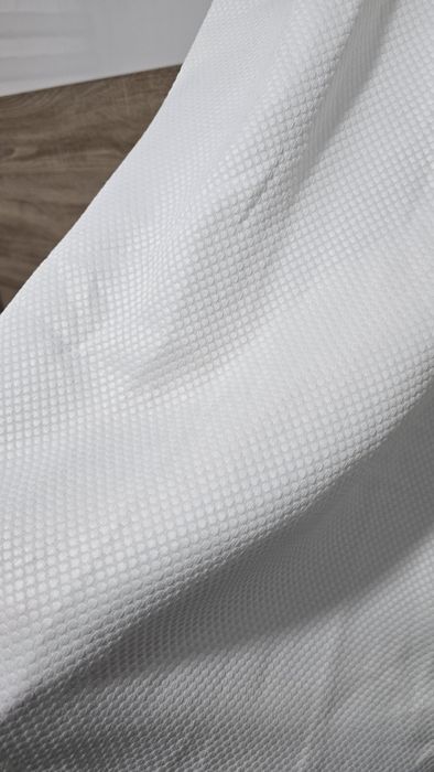 Rochie midi Na-kd cu maneci scurte bufante perfecta pentru vara