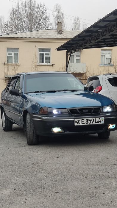 Nexiya 1 srochni sotiladi