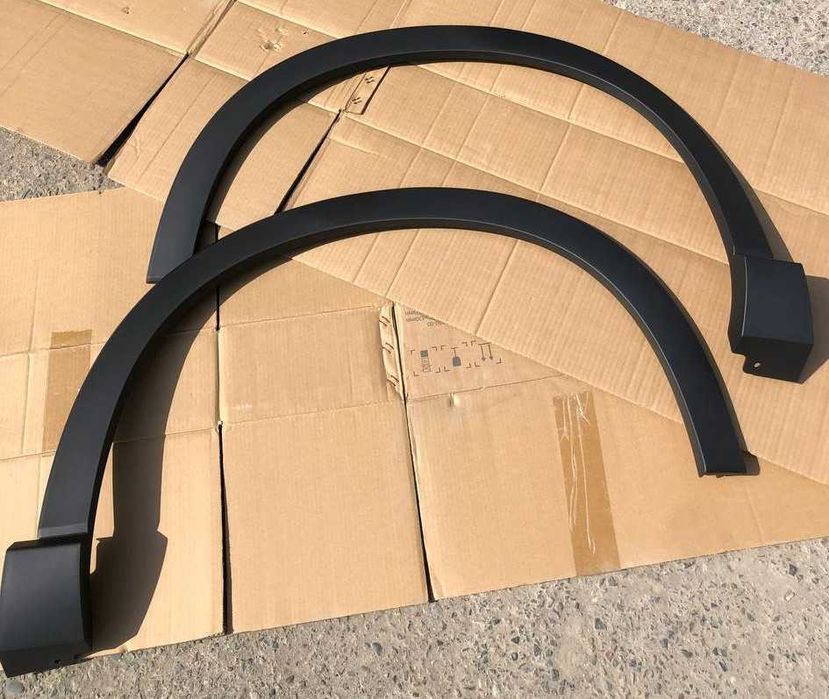 BYD song plus молдинги передний/задний и другие оригинальные запчасти