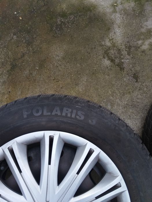 Продавам зимни гуми "Barum 14'' + метални джанти 5×100