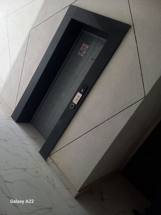 2 хонали квартира 3 этаж Бухара сити