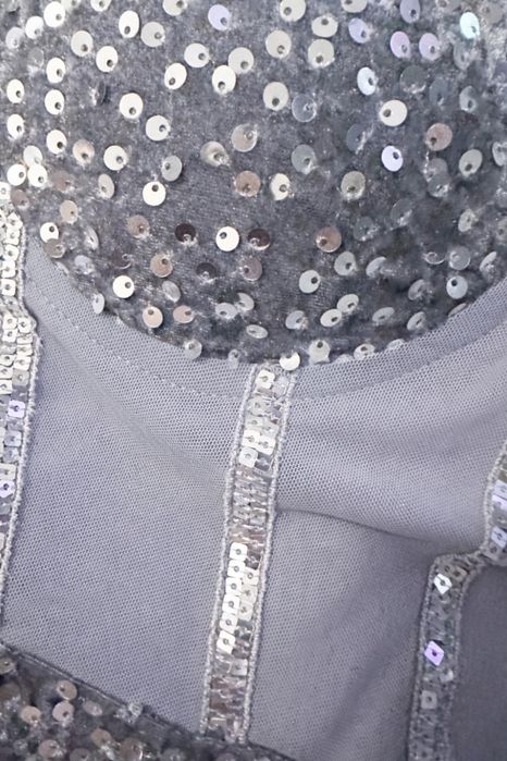 Нова дълга сива рокля