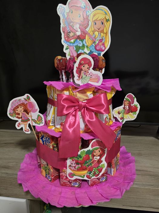 Tort dulciuri ambalate