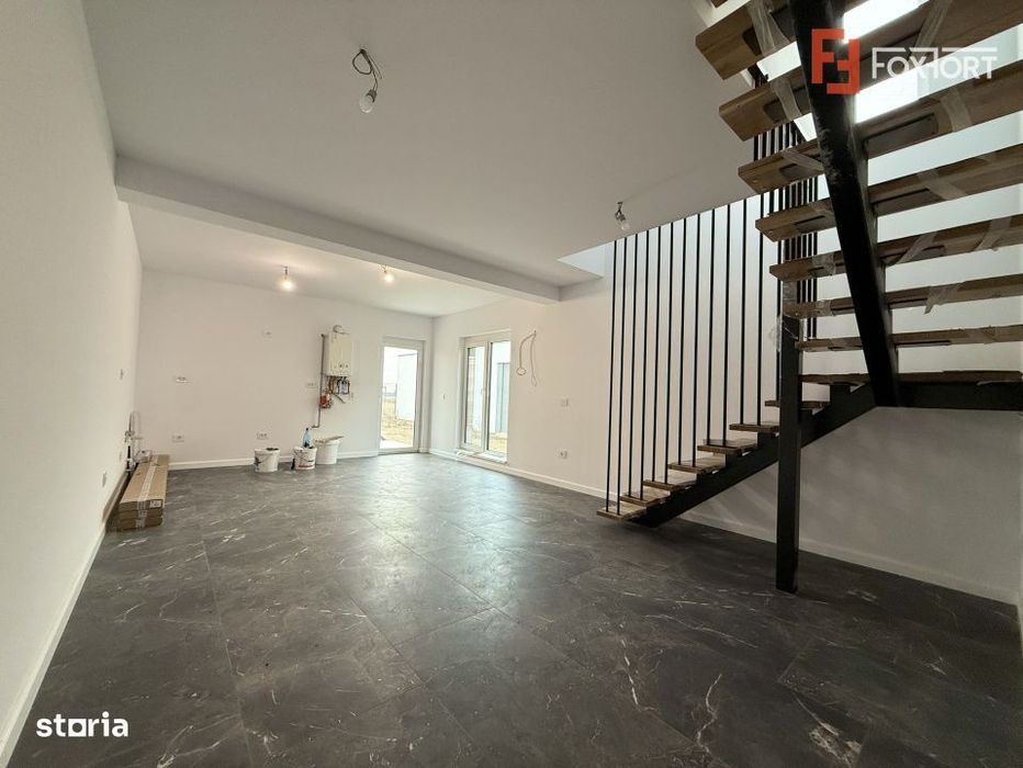 Duplex cu 4 camere de vanzare in localitatea Covaci