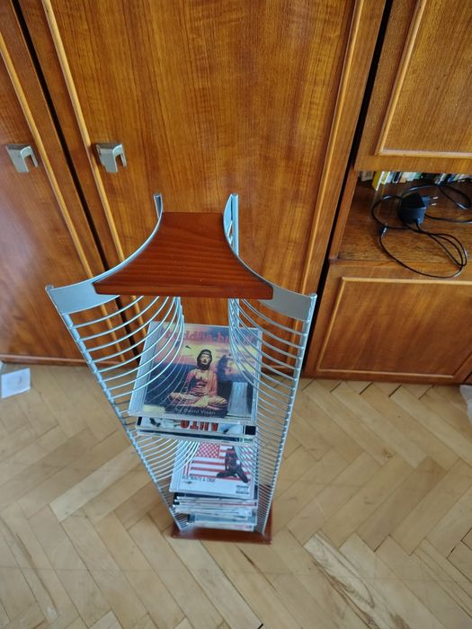Стойка за компакт дискове cd