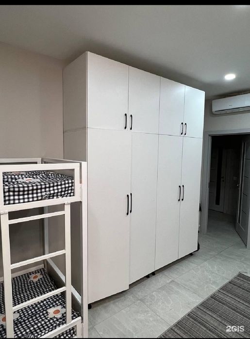 Хостел спутник на Момушулы толеби