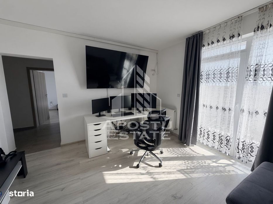 Apartament 2 camere de vanzare, loc de parcare, zona Giroc — fotografia 1