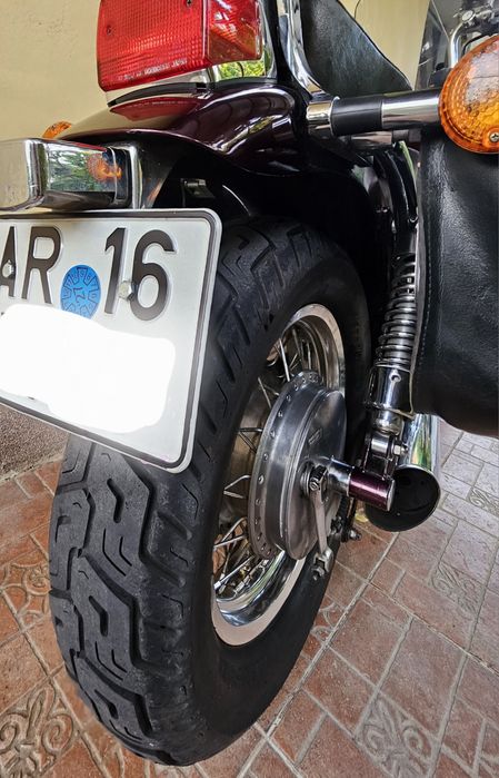 SUZUKI VS 700 INTRUDER  1987/ Stare foarte bună.