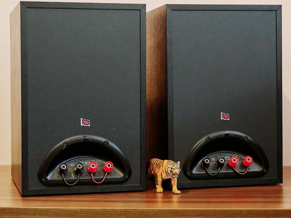 Kef Uni-Q15. Boxe raft audiofile. Sunet fin, englezesc. Ca noi. Preț f