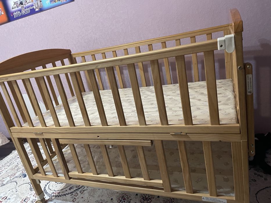 Продам манеж в хорошем состоянии