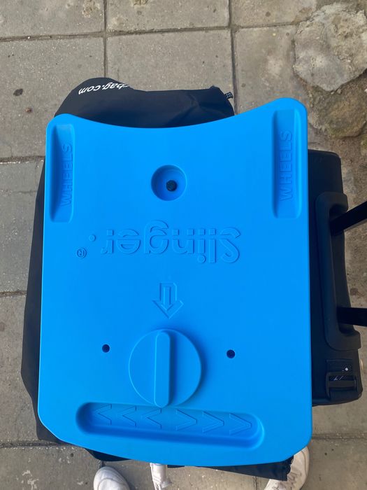 Tenis masina de aruncat mingi Slinger