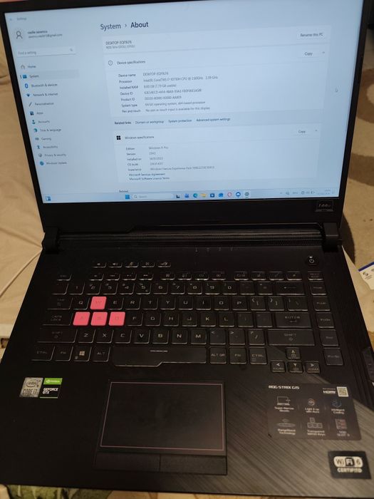 Laptop Gaming ASUS ROG Strix G512LI – i7, 1TB SSD, GTX 1650 Ti, 144Hz+Mouse Logitech G203 Alb