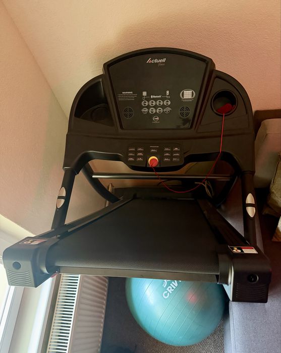 Бягаща пътека Actuell t2000