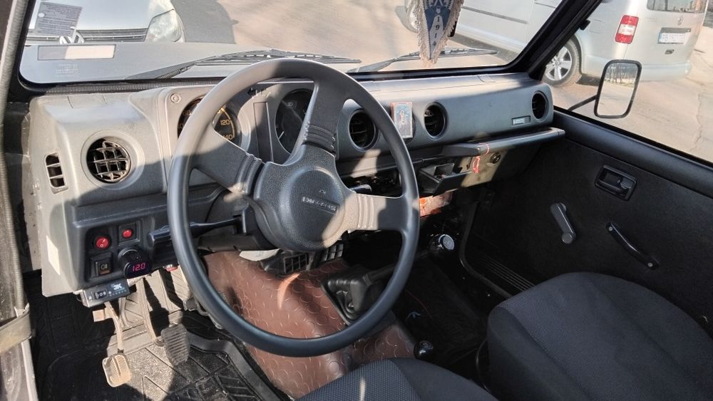 Сузуки самурай Suzuki Samurai