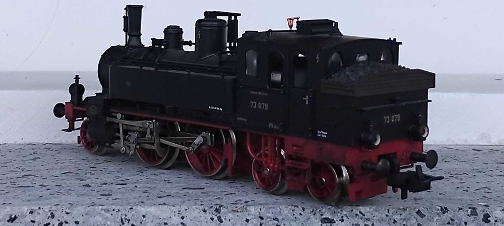 Locomotiva cu aburi BR 73 TRIX 1.87 HO raritate