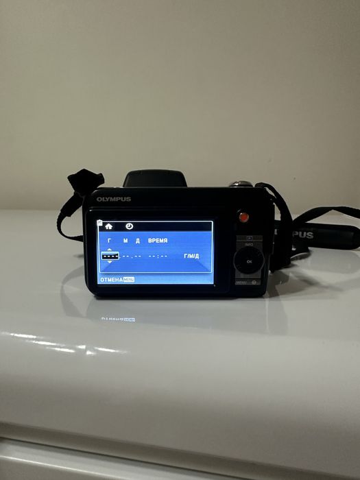 Продам фотоаппарат OLYMPUS
