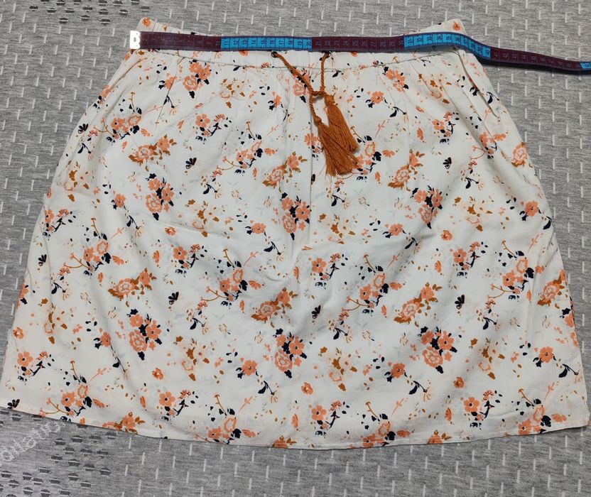 Fuste scurte de vara