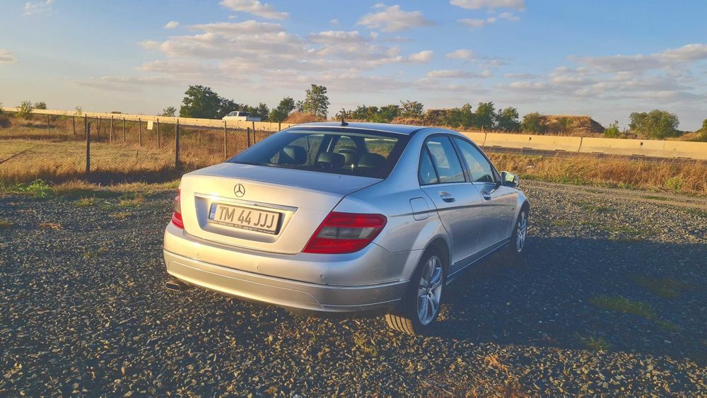 MERCEDES-BENZ C-Class 2009 — imagine 3