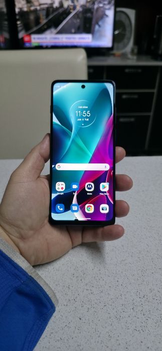 Moto g200 5g ,display rata refresh 144 hz