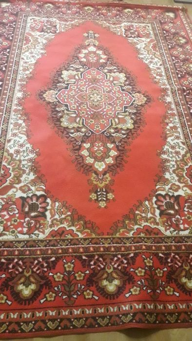 Ковёр шерстянной